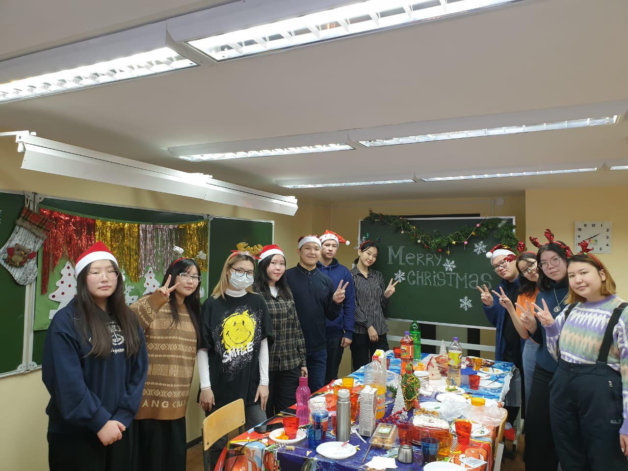 Студенты 1 курса МИ и ФТИ узнали, как встречают Новый год в Японии