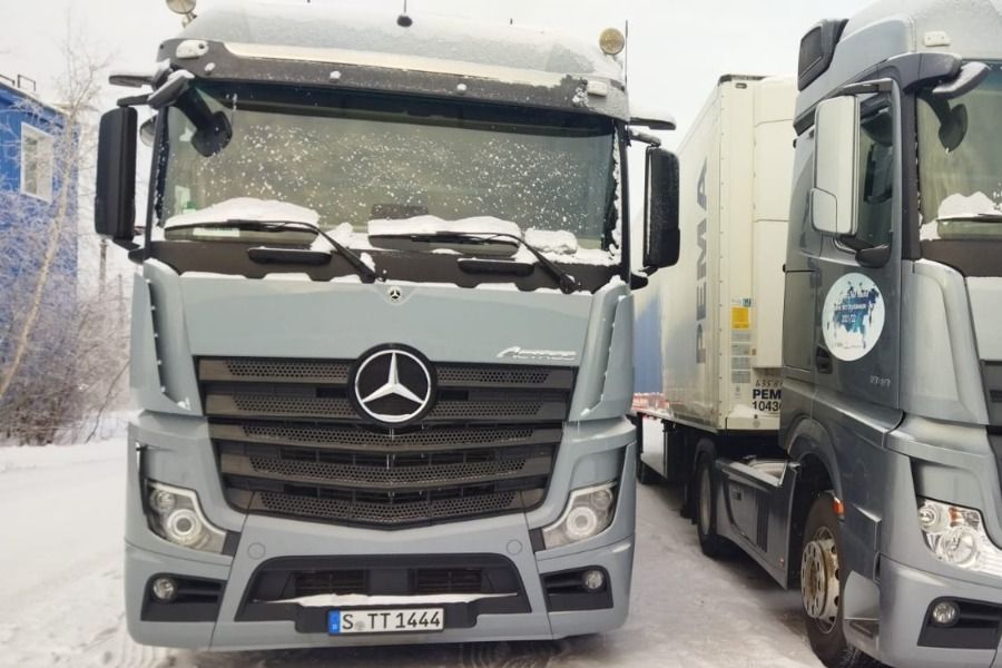 СВФУ проведет испытания грузовиков Mercedes холодом
