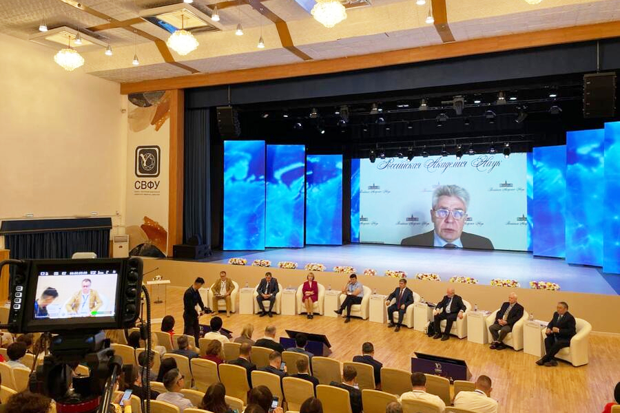 II геофорум СВФУ: Президент РАН назвал НОЦ «Север» перспективным проектом Якутии