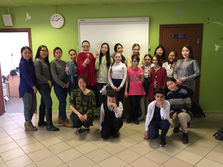 21 марта 2019 г. студенты группы ППДО-18 в рамках психологического месячника организовали встречу с учащимися 5-х классов СОШ №18 г. Якутска.