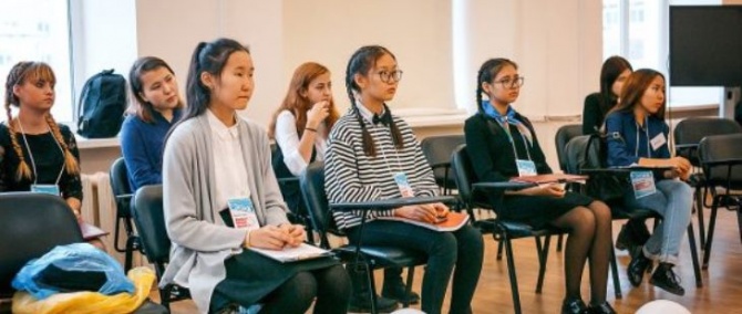 SakhaLife – Школьники Якутска принимают участие в профориентационном конкурсе