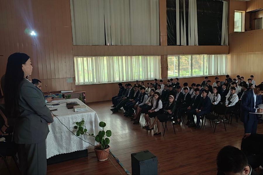 Профориентационную встречу для школьников Таджикистана организовал СВФУ 