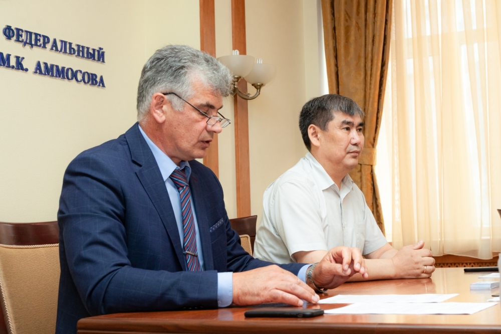 Ректор СВФУ Анатолий Николаев избран председателем регионального отделения Общества «Знание» в Якутии