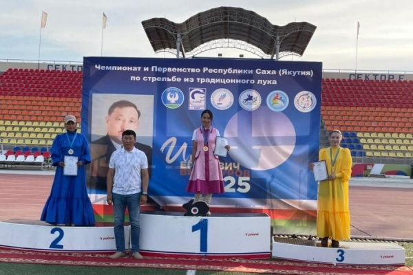 Студенты СВФУ стали чемпионами первенства Якутии по стрельбе из традиционного лука