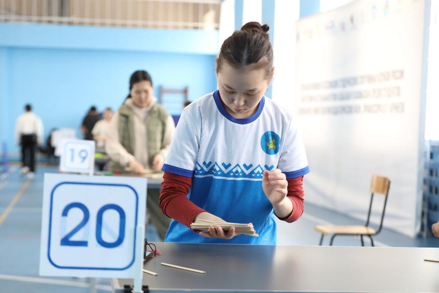Чемпионат по национальным настольным играм Якутии: хабылык и хаамыска впервые прошел в СВФУ